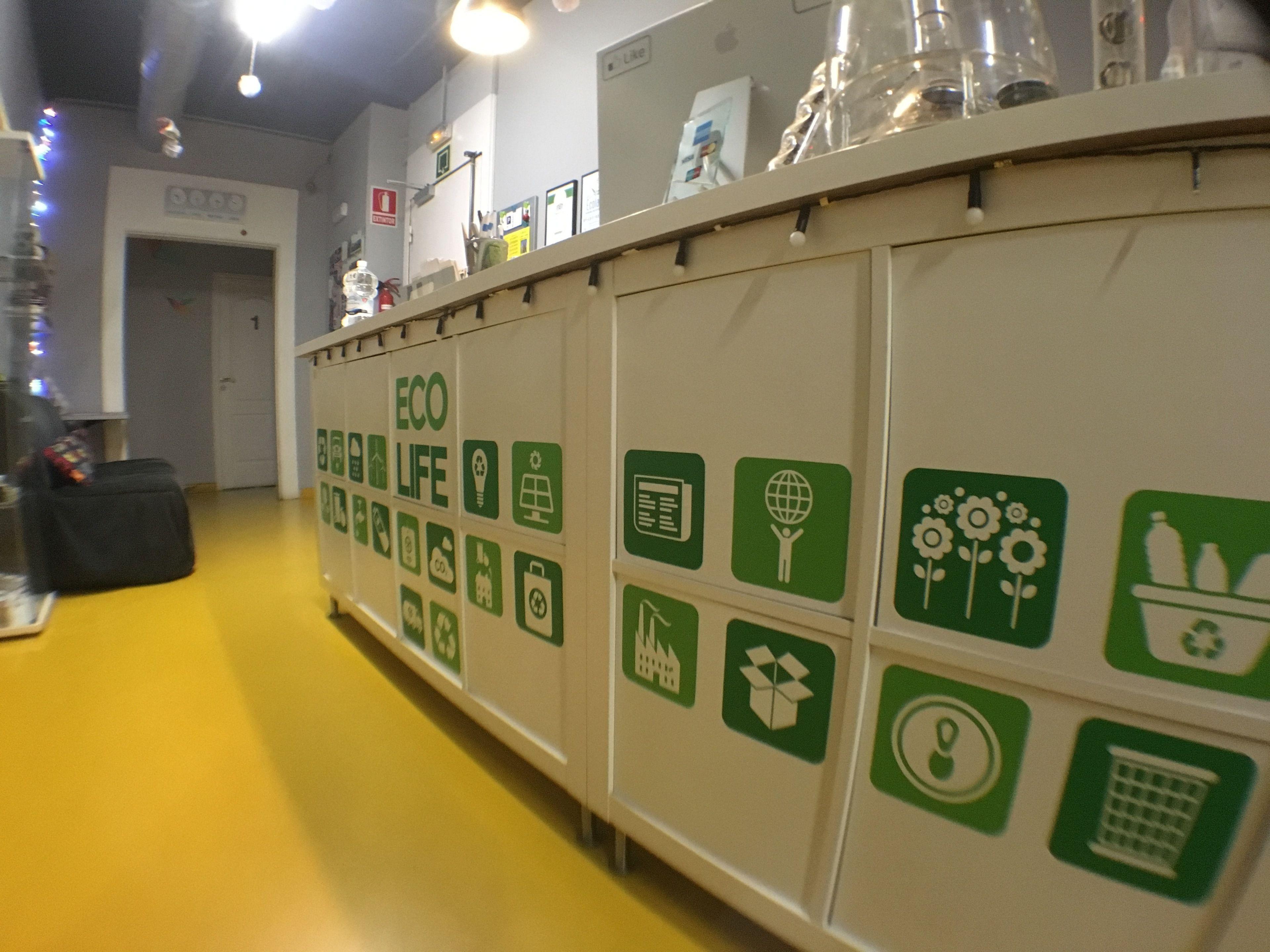 Sleep Green - Certified Eco Youth Hostel — Photos 1